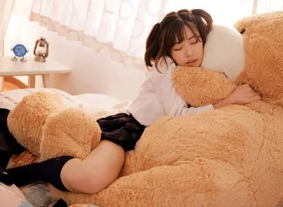 Cơn mưa bất chợt khiến tôi phải đợi mưa tạnh